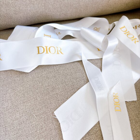 DIOR HOLIDAY PACKAGING, 2 BOXES, 2 BAGS, 2 RIBBO, TISSUE - Picture 6 of 10